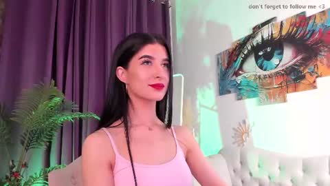 Laura online show from June 12, 2026, 8:19 pm