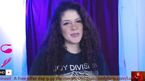 Snapshot of laura_fountain_ chatting on March 5, 2025, 9:59 pm weedcam Curly Laura OF    online show from March 5, 2025, 9:59 pm