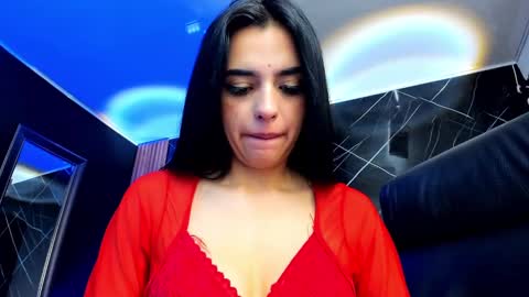 Laura online show from December 4, 2024, 2:37 pm