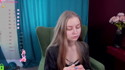 Laura online show from December 7, 2024, 9:50 am