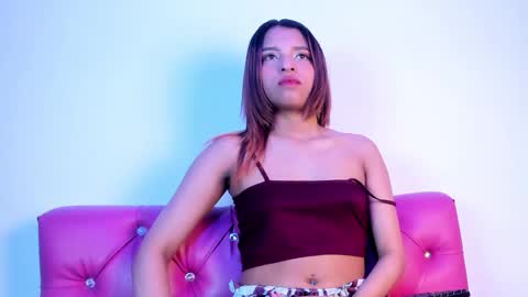 Snapshot of laura_serena chatting on December 18, 2025, 1:06 pm laura_serena online show from December 18, 2025, 1:06 pm