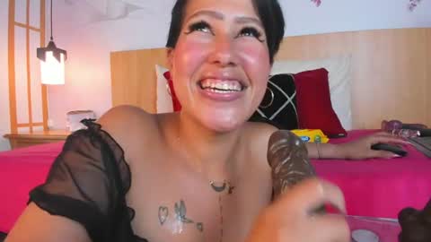 Laura online show from July 7, 2026, 7:23 am