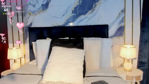 Snapshot of laurablue_ chatting on May 7, 2026, 8:47 pm Laura Blue online show from May 7, 2026, 8:47 pm