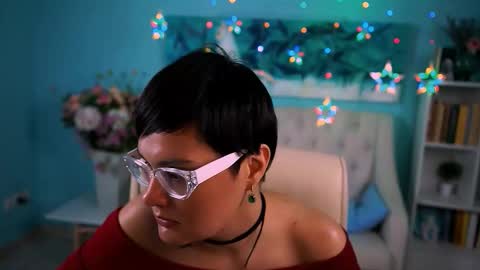 Snapshot of lauradavidsons chatting on November 2, 2025, 4:20 pm lauradavidsons online show from November 2, 2025, 4:20 pm