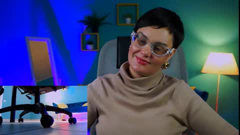 Snapshot of lauradavidsons chatting on November 30, 2025, 4:11 pm lauradavidsons online show from November 30, 2025, 4:11 pm