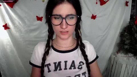 Laura online show from January 3, 2025, 2:51 pm