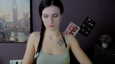 Laura online show from January 31, 2025, 3:33 pm