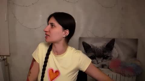 Laura online show from May 21, 2026, 8:10 am