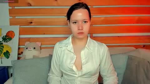 Laura online show from October 10, 2025, 8:13 am