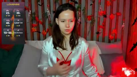 Laura online show from November 1, 2025, 8:16 am