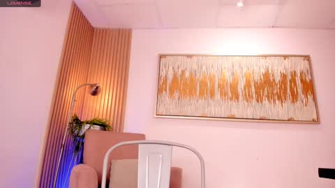 Lau online show from December 7, 2024, 4:36 pm