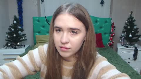 LauraHlot online show from December 25, 2024, 7:13 pm
