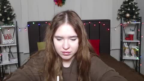 LauraHlot online show from December 29, 2024, 10:03 pm