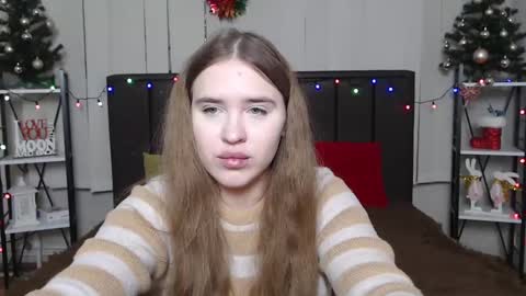 LauraHlot online show from December 30, 2024, 10:23 pm