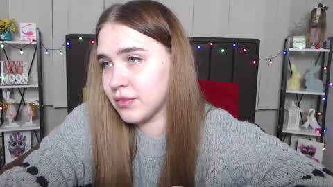 LauraHlot online show from January 19, 2025, 4:44 am