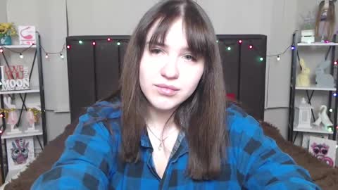 LauraHlot online show from February 11, 2025, 12:59 am