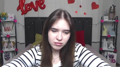 LauraHlot online show from March 8, 2025, 1:47 pm