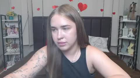 Snapshot of laurahlot chatting on July 9, 2026, 5:17 pm LauraHlot online show from July 9, 2026, 5:17 pm