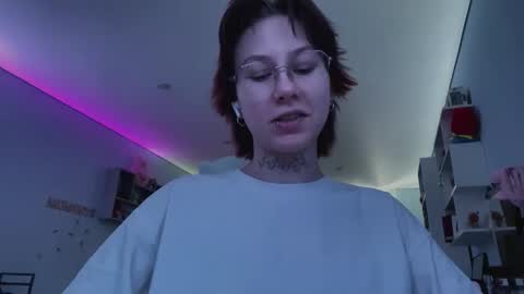 Lora online show from February 22, 2026, 11:20 am