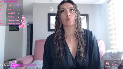 Laura online show from March 2, 2025, 2:10 pm