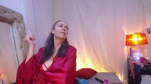 Laura Sofia online show from July 15, 2026, 4:29 am