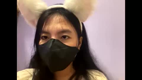 Snapshot of laurasz chatting on April 10, 2026, 5:17 pm Laura new asian online show from April 10, 2026, 5:17 pm