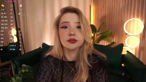 Snapshot of laurawifeness chatting on March 28, 2026, 6:02 am Laura online show from March 28, 2026, 6:02 am