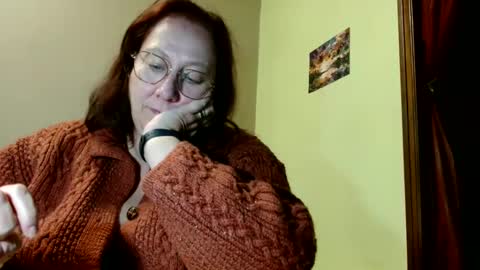 Snapshot of laureanne50 chatting on December 14, 2024, 8:29 pm laureanne online show from December 14, 2024, 8:29 pm