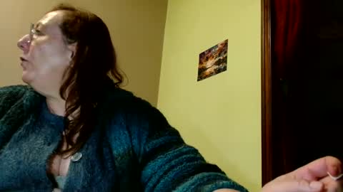 Snapshot of laureanne50 chatting on February 11, 2025, 8:31 pm laureanne online show from February 11, 2025, 8:31 pm