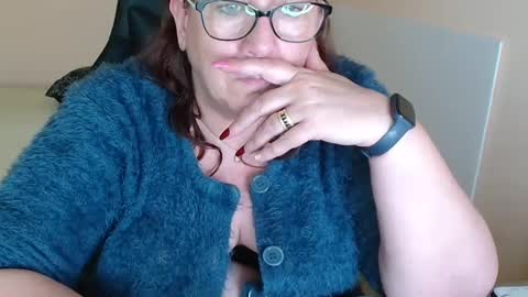 Snapshot of laureanne50 chatting on March 11, 2025, 1:01 pm laureanne online show from March 11, 2025, 1:01 pm