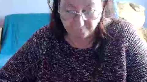 Snapshot of laureanne50 chatting on November 9, 2025, 10:57 am laureanne online show from November 9, 2025, 10:57 am
