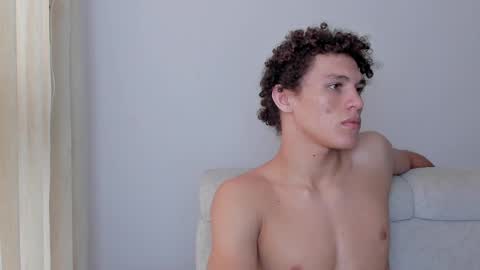 Laureent online show from February 15, 2025, 2:22 pm