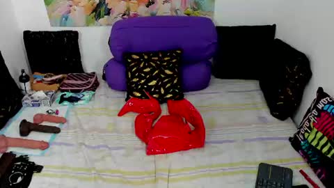 Snapshot of lauren_59 chatting on July 31, 2026, 7:13 pm Lauren online show from July 31, 2026, 7:13 pm