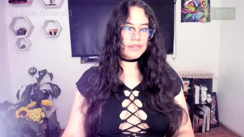  Im Lauren  independent model   online show from September 11, 2025, 5:29 am