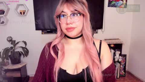 Snapshot of lauren_afrodita chatting on September 27, 2025, 1:54 am Im Lauren independent model online show from September 27, 2025, 1:54 am