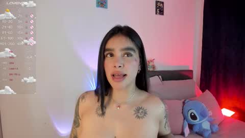 Snapshot of lauren_camila1 chatting on November 12, 2025, 4:02 am Lau online show from November 12, 2025, 4:02 am