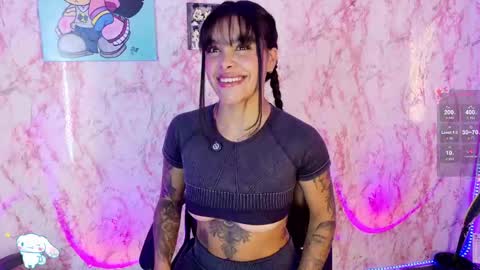 Snapshot of lauren_camila1 chatting on April 15, 2026, 2:18 am Lau online show from April 15, 2026, 2:18 am