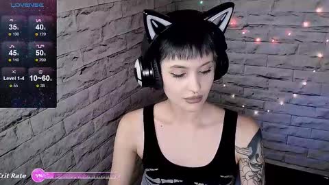 Snapshot of lauren_raquel chatting on September 20, 2025, 12:28 pm Eva online show from September 20, 2025, 12:28 pm