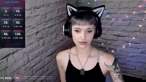 Snapshot of lauren_raquel chatting on October 3, 2025, 5:54 pm Eva online show from October 3, 2025, 5:54 pm