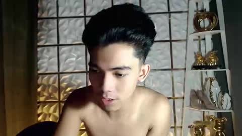 Snapshot of laurence_cuttieguyhere chatting on March 11, 2026, 6:25 pm laurence_cuttieguyhere online show from March 11, 2026, 6:25 pm