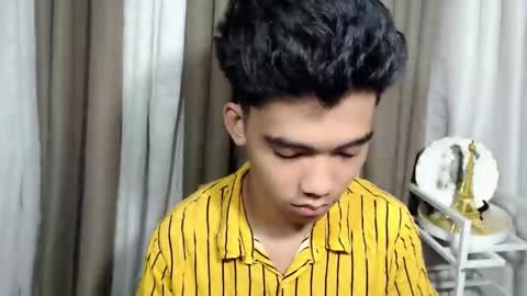 Snapshot of laurence_cuttieguyhere chatting on March 12, 2026, 6:03 pm laurence_cuttieguyhere online show from March 12, 2026, 6:03 pm