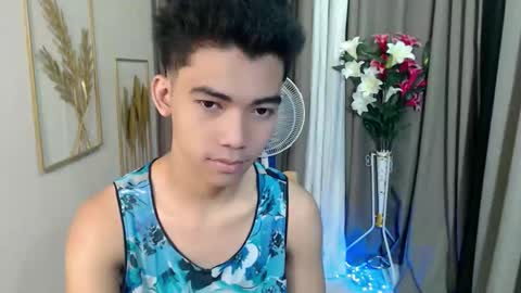 Snapshot of laurence_cuttieguyhere chatting on March 20, 2026, 6:24 pm laurence_cuttieguyhere online show from March 20, 2026, 6:24 pm