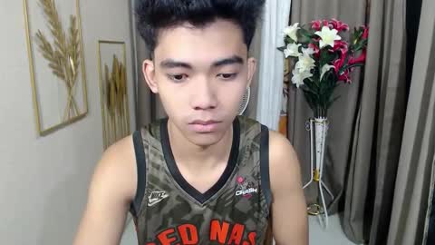 Snapshot of laurence_cuttieguyhere chatting on March 21, 2026, 6:55 pm laurence_cuttieguyhere online show from March 21, 2026, 6:55 pm