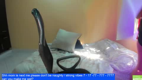 onlyfan laureng7 - 7 laureng2 online show from December 9, 2024, 12:40 pm