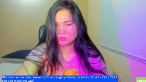 onlyfan laureng7 - 7 laureng2 online show from December 11, 2024, 2:09 am