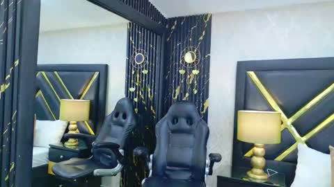 Snapshot of laurenhazeel chatting on March 26, 2026, 3:45 am Lauren online show from March 26, 2026, 3:45 am