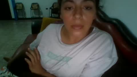 laurenhot94 online show from September 24, 2025, 3:43 am