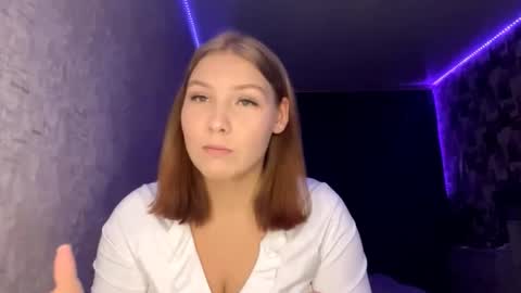 Hannah online show from October 17, 2025, 4:31 pm