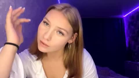 Hannah online show from October 18, 2025, 1:12 pm