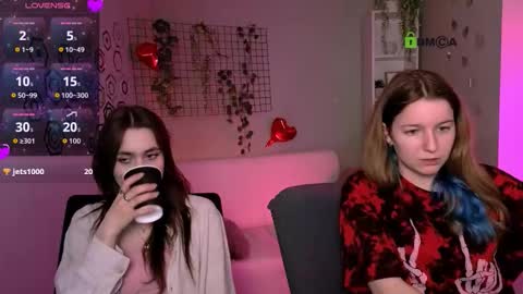 Snapshot of laurenmurrr chatting on March 7, 2026, 10:45 am Laure online show from March 7, 2026, 10:45 am